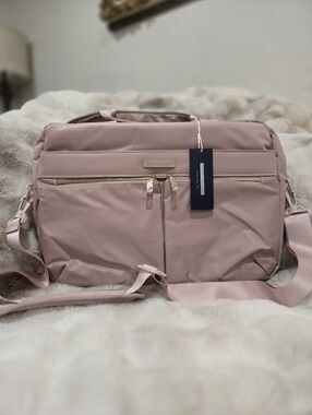 Light Pink Women's Messenger/laptop/travel Bag with Front Zip Pockets
